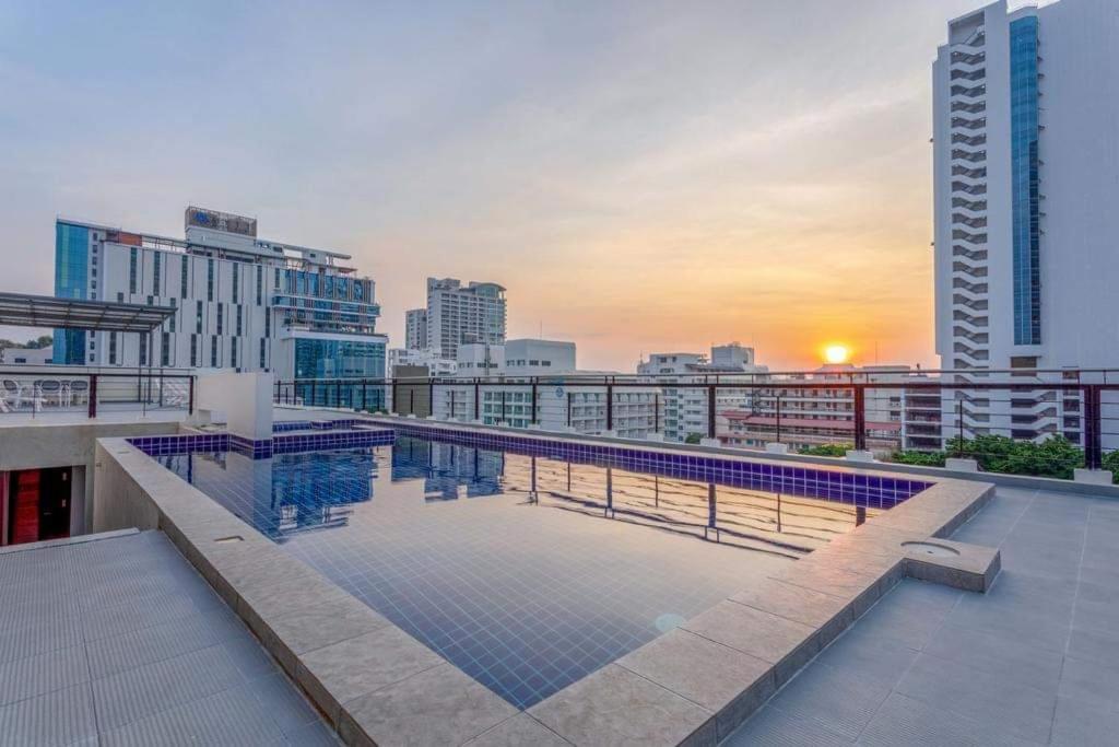 Citismart Residence Pattaya Esterno foto