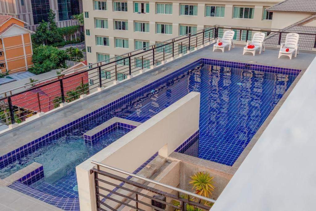 Citismart Residence Pattaya Esterno foto